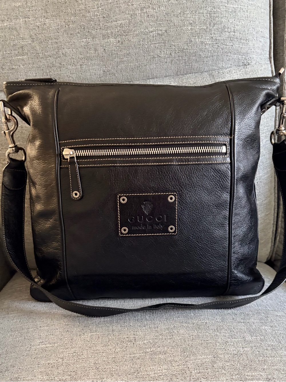 Gucci Black Leather Messenger Bag with Silver Hardware